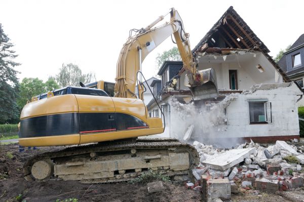 Home Demolition Service in Puyallup
